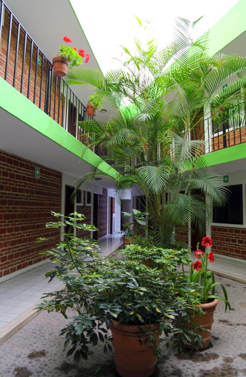 Hotel Arboledas Industrial Guadalajara Extérieur photo