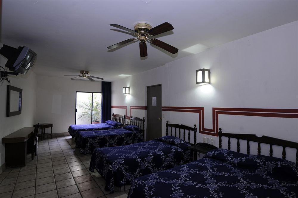Hotel Arboledas Industrial Guadalajara Extérieur photo